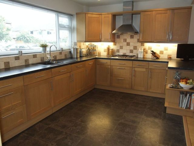 Image of 4 Bedroom Detached  To Rent at Rumsey Close  Quorn, LE12 8EZ