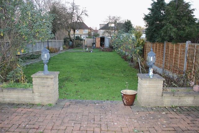  Image of 4 Bedroom Semi-Detached  For Sale at Rushout Avenue  Harrow, HA3 0AS
