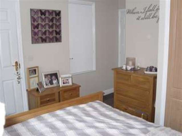  Image of 3 Bedroom Property  For Sale at Sandringham Road Yardley Wood Birmingham, B14 4NW