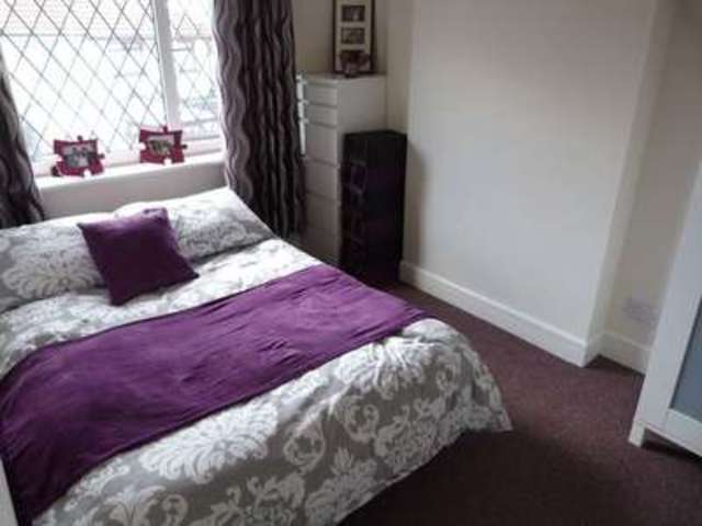  Image of 2 Bedroom Semi-Detached  For Sale at Sandway  Leeds, LS15 7PS