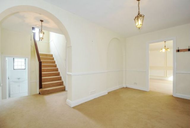  Image of 5 Bedroom Detached  For Sale at Moor Park  Rickmansworth, HA6 2JQ