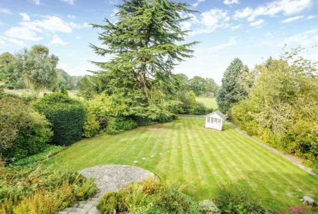  Image of 5 Bedroom Detached  For Sale at Moor Park  Rickmansworth, HA6 2JQ