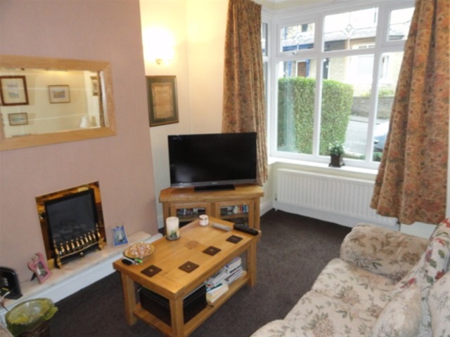  Image of 3 Bedroom Terraced  For Sale at Shipley, BD18 3DW