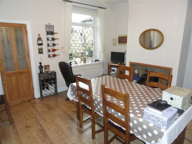  Image of 3 Bedroom Terraced  For Sale at Shipley, BD18 3DW