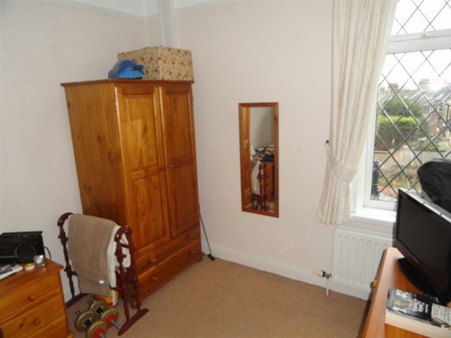  Image of 3 Bedroom Terraced  For Sale at Shipley, BD18 3DW