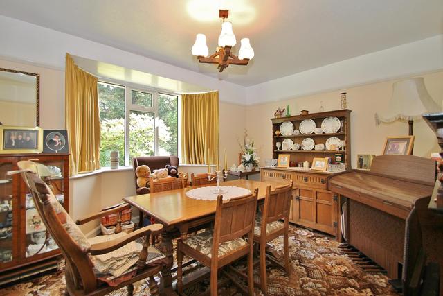  Image of 2 Bedroom Detached  For Sale at Chobham Chobham, GU24 8DY