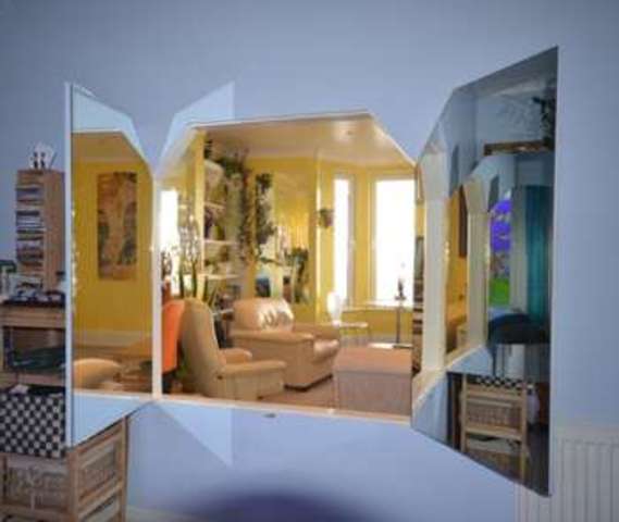  Image of 1 Bedroom Flat  For Sale at Sea Lawn Terrace  Langdon House, EX7 0AD
