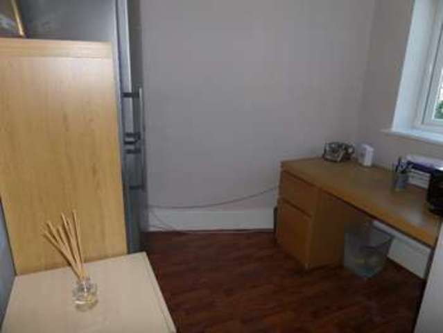  Image of 4 Bedroom Terraced  For Sale at Milton Keynes, MK10 9RB