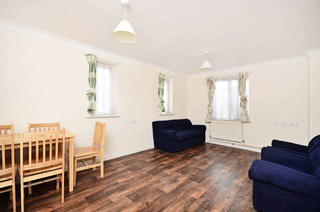  Image of 3 Bedroom Detached  For Sale at Shalbourne Square  Hackney Wick, E9 5JN