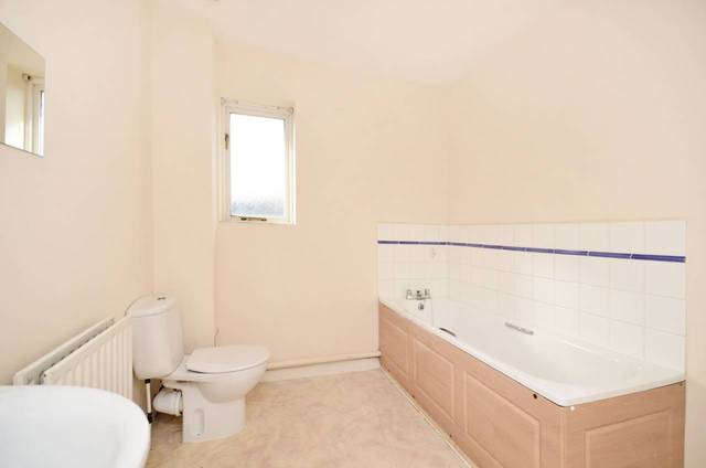 Image of 3 Bedroom Detached  For Sale at Shalbourne Square  Hackney Wick, E9 5JN