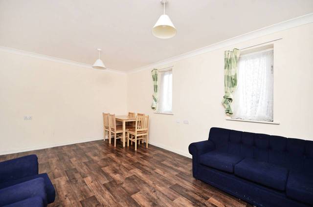  Image of 3 Bedroom Detached  For Sale at Shalbourne Square  Hackney Wick, E9 5JN