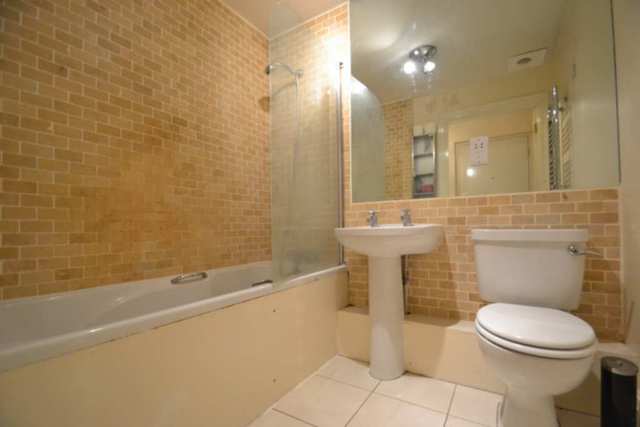  Image of 1 Bedroom Flat  To Rent at Sheldon Square  London, W2 6DW