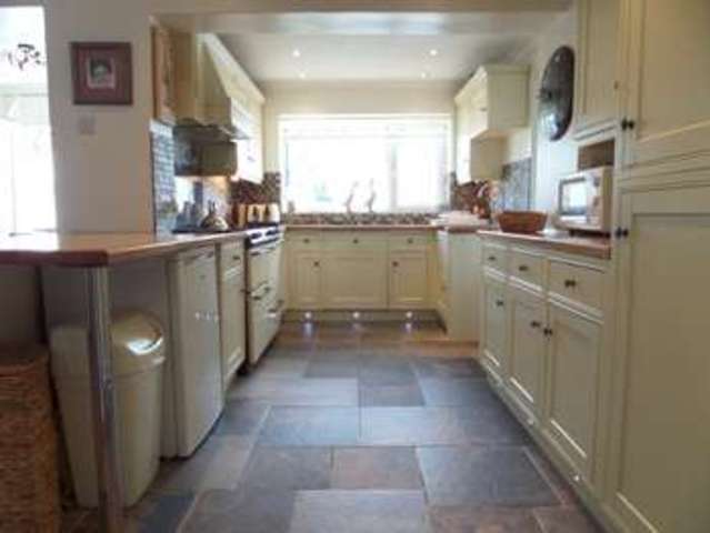  Image of 3 Bedroom Semi-Detached  For Sale at Newport Pagnell, MK16 8JB