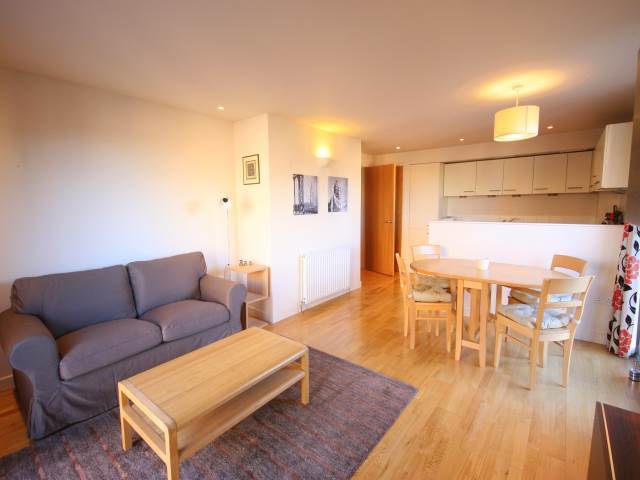  Image of 2 Bedroom Flat  To Rent at Leith Edinburgh Edinburgh, EH6 6EQ