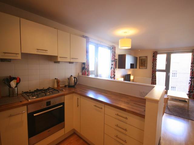  Image of 2 Bedroom Flat  To Rent at Leith Edinburgh Edinburgh, EH6 6EQ
