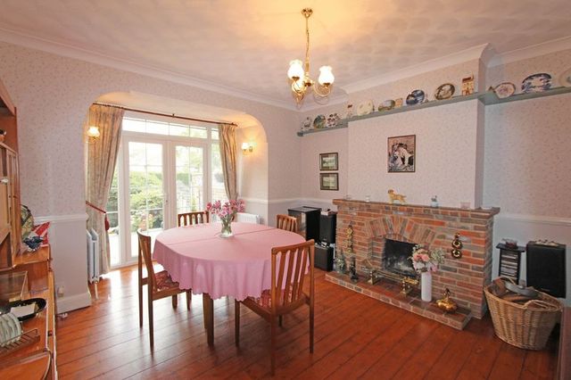  Image of 3 Bedroom Semi-Detached  For Sale at Janson Road  Southampton, SO15 5GL
