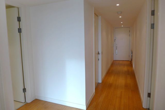  Image of 2 Bedroom Flat  To Rent at Meadows Edinburgh Edinburgh, EH3 9GE