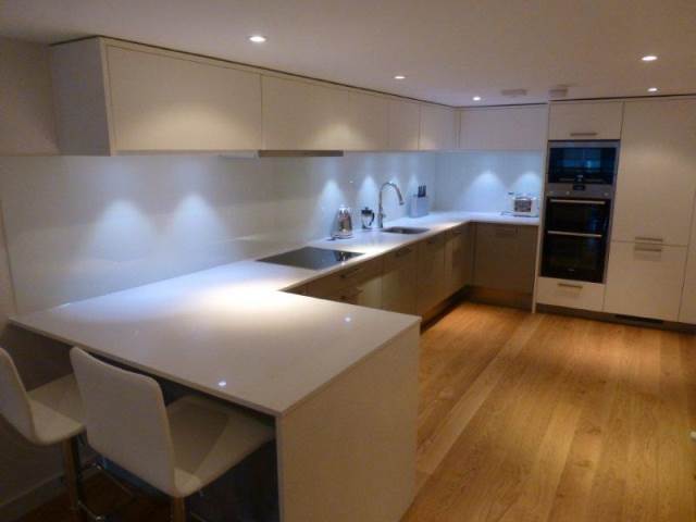  Image of 2 Bedroom Flat  To Rent at Meadows Edinburgh Edinburgh, EH3 9BB