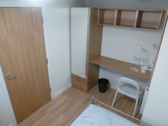  Image of 4 Bedroom Town House  To Rent at Craiglockhart Edinburgh Edinburgh, EH14 1LR