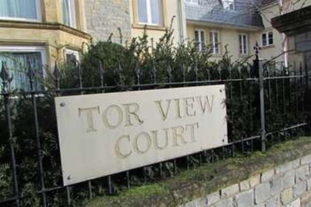  Image of 2 Bedroom Flat  For Sale at Street, BA16 0FE