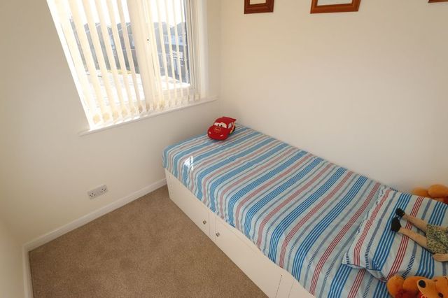  Image of 3 Bedroom Semi-Detached  For Sale at Sonning Way Glen Parva Leicester, LE2 9RU