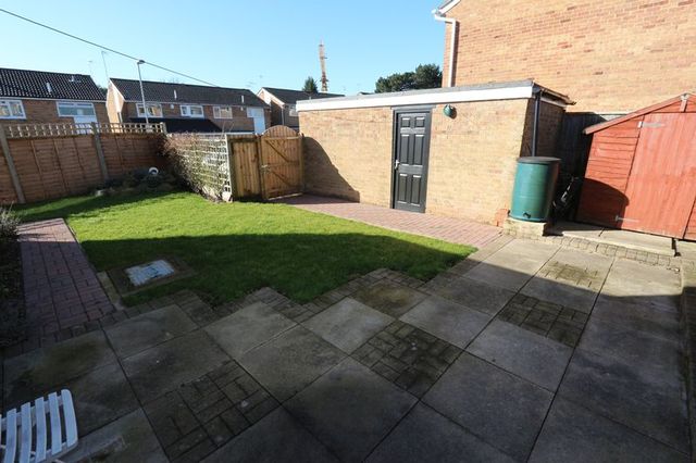  Image of 3 Bedroom Semi-Detached  For Sale at Sonning Way Glen Parva Leicester, LE2 9RU