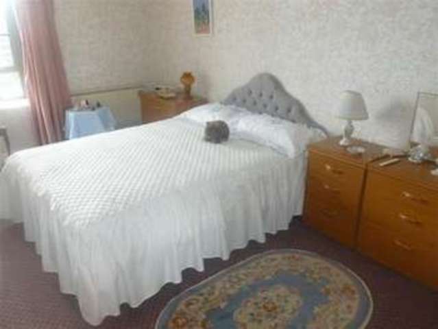  Image of 1 Bedroom Flat  For Sale at South Quay Wapping Quay Liverpool, L3 4BW