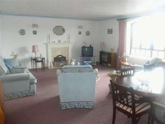  Image of 1 Bedroom Flat  For Sale at South Quay Wapping Quay Liverpool, L3 4BW