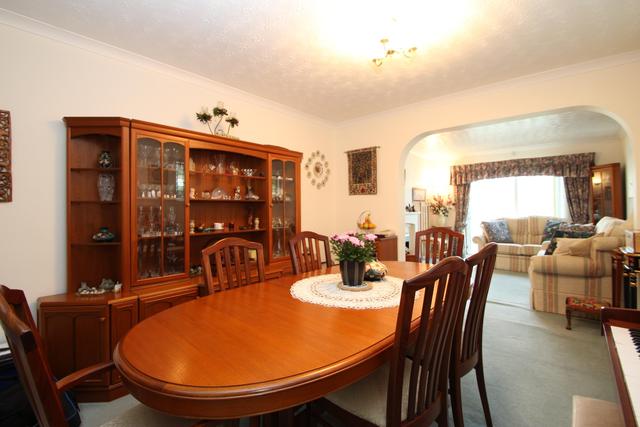  Image of 4 Bedroom Detached  For Sale at Horsell Surrey Horsell, GU21 4JN