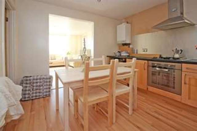  Image of 2 Bedroom Flat  For Sale at Southbourne Overcliff Dr Southbourne Bournemouth, BH6 3NN