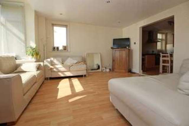  Image of 2 Bedroom Flat  For Sale at Southbourne Overcliff Dr Southbourne Bournemouth, BH6 3NN