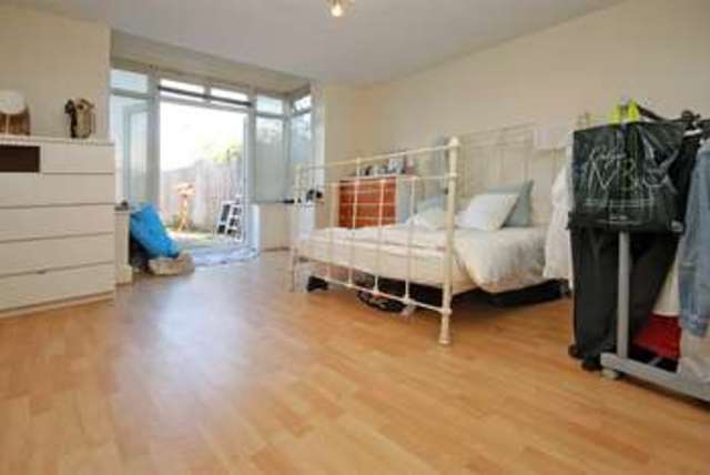  Image of 2 Bedroom Flat  For Sale at Southbourne Overcliff Dr Southbourne Bournemouth, BH6 3NN