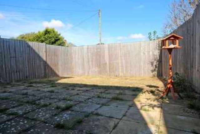  Image of 2 Bedroom Flat  For Sale at Southbourne Overcliff Dr Southbourne Bournemouth, BH6 3NN