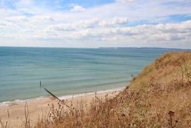  Image of 2 Bedroom Flat  For Sale at Southbourne Overcliff Dr Southbourne Bournemouth, BH6 3NN