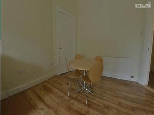  Image of 4 Bedroom Flat  To Rent at Dundee  Dundee, DD1 4JE
