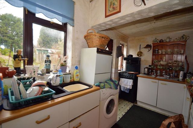  Image of 3 Bedroom Semi-Detached  For Sale at Springthorpe Road Erdington Birmingham, B24 0SG