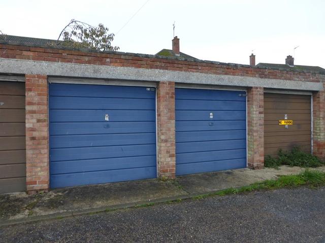  Image of Detached  For Sale at St Annes Close  Beccles, NR34 9SD