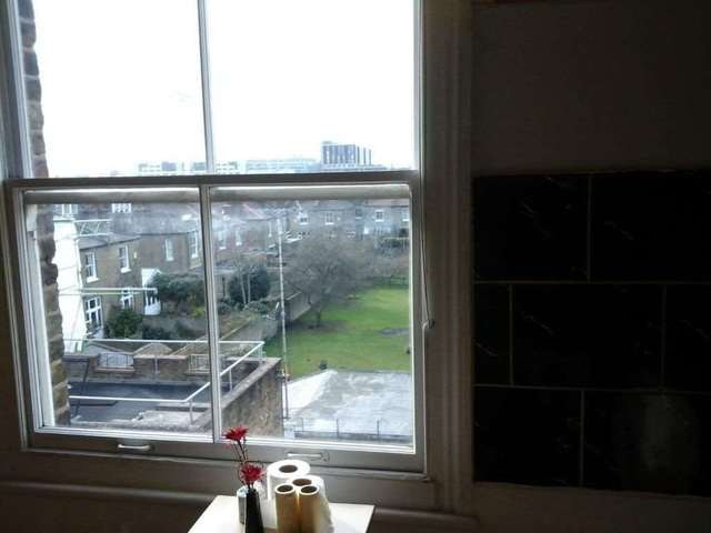  Image of Apartment  To Rent at St Helens Gardens Ladbroke Grove London, W10 6LL