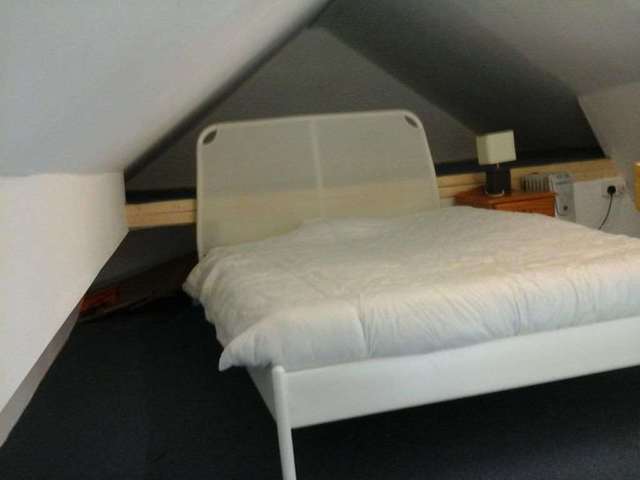  Image of Apartment  To Rent at St Helens Gardens Ladbroke Grove London, W10 6LL