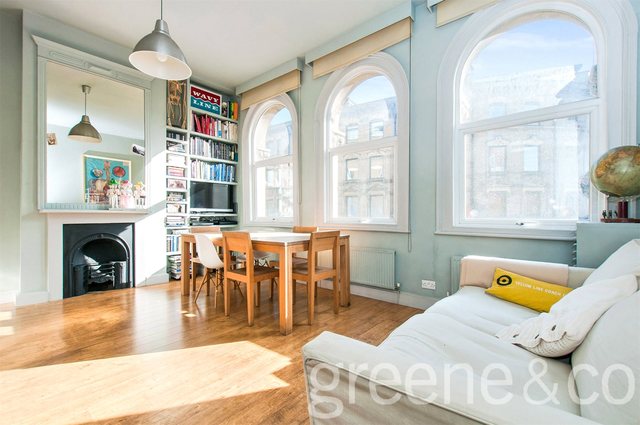  Image of 2 Bedroom Detached  To Rent at London  Farringdon, EC1V 4JW