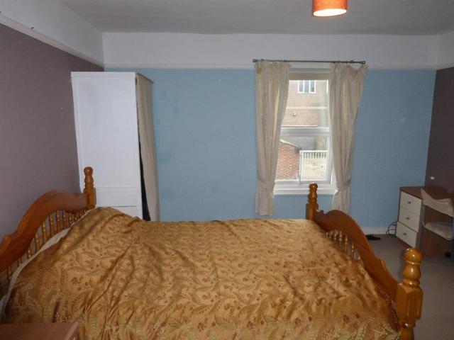  Image of 2 Bedroom Terraced  For Sale at St Johns Road  Lowestoft, NR33 0PH