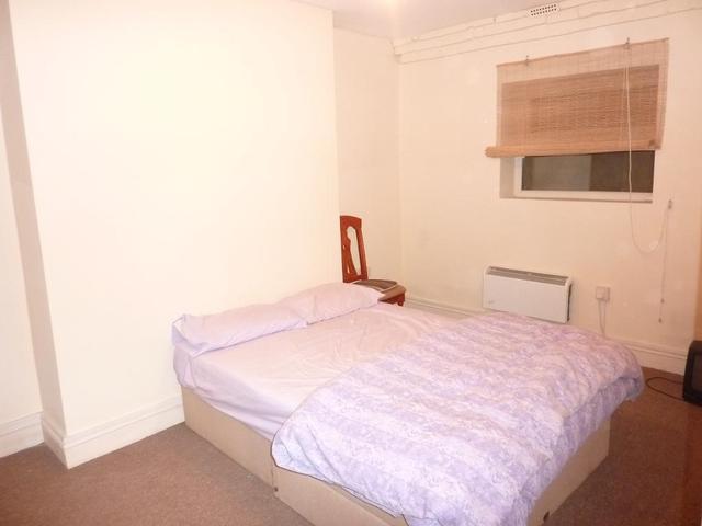  Image of Studio  To Rent at London, N1 2LL