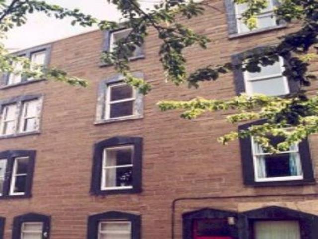  Image of 3 Bedroom Flat  To Rent at Dundee  Dundee, DD1 4JJ