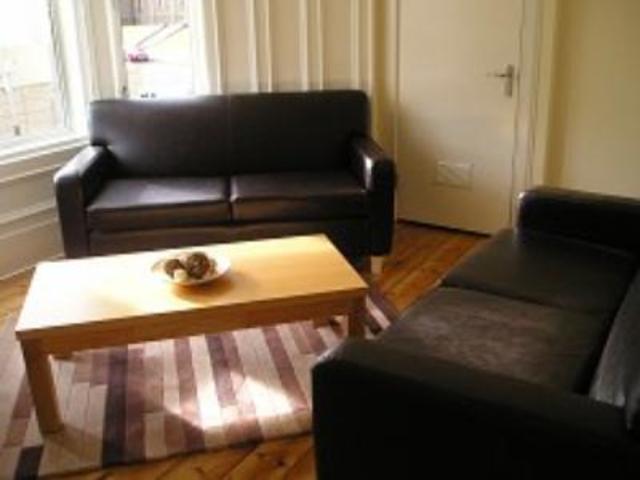  Image of 3 Bedroom Flat  To Rent at Dundee  Dundee, DD1 4JJ