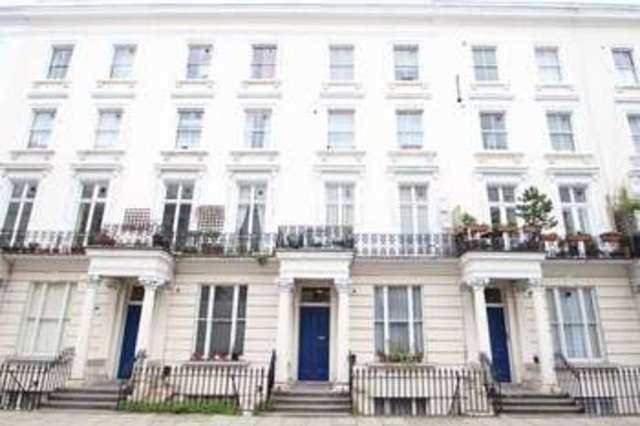 Image of 2 Bedroom Flat  To Rent at St Stephens Gardens  London, W2 5QU