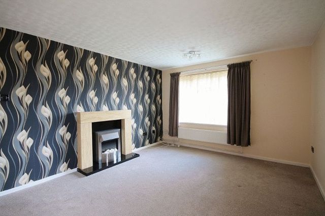  Image of 2 Bedroom Flat  To Rent at St. Swithins Close Derby Derby, DE22 3LG