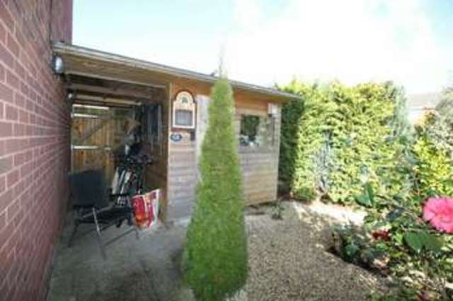  Image of 3 Bedroom End Of Terrace  For Sale at St Thomas  Exeter, EX4 1NQ