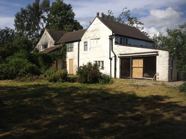  Image of 2 Bedroom Semi-Detached  For Sale at Standish Wood Lane Standish Wigan, WN6 0YA