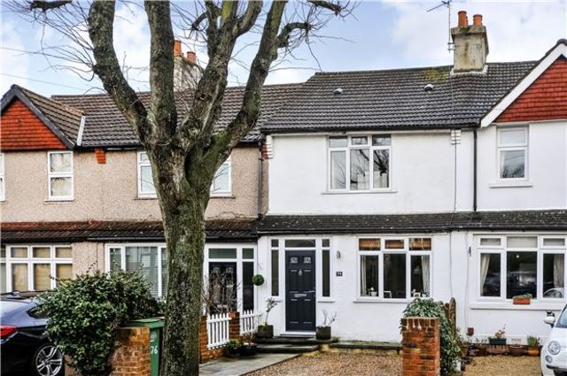 Image of 2 Bedroom Terraced  For Sale at Surrey, SM5 4LS