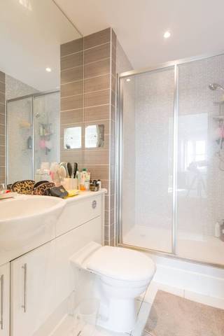  Image of 2 Bedroom Flat  To Rent at Stanley Road  South Harrow, HA2 8FE